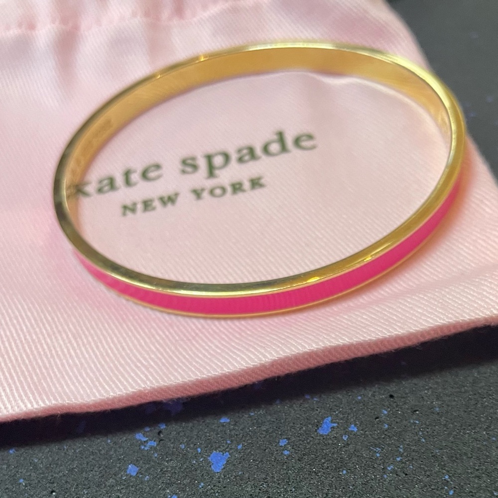 Kate Spade Hot To Trot Bangle